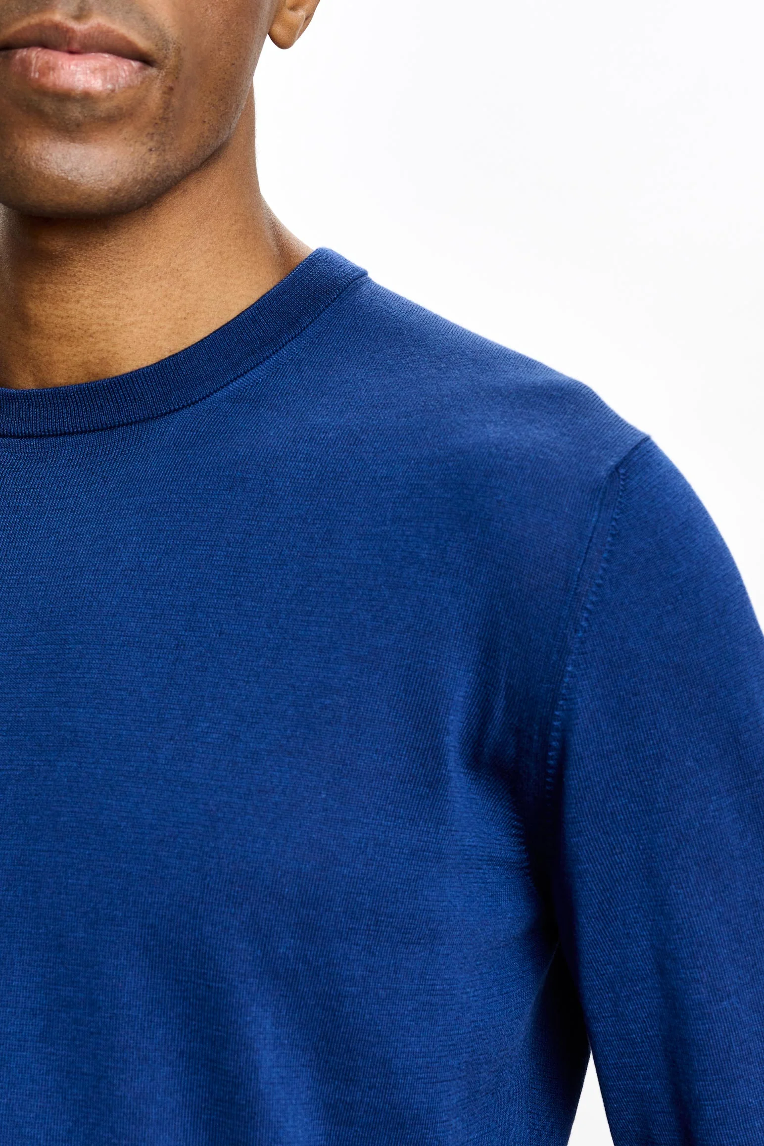 Ink Blue Silk Crewe Long Sleeve Sweater - Image 3
