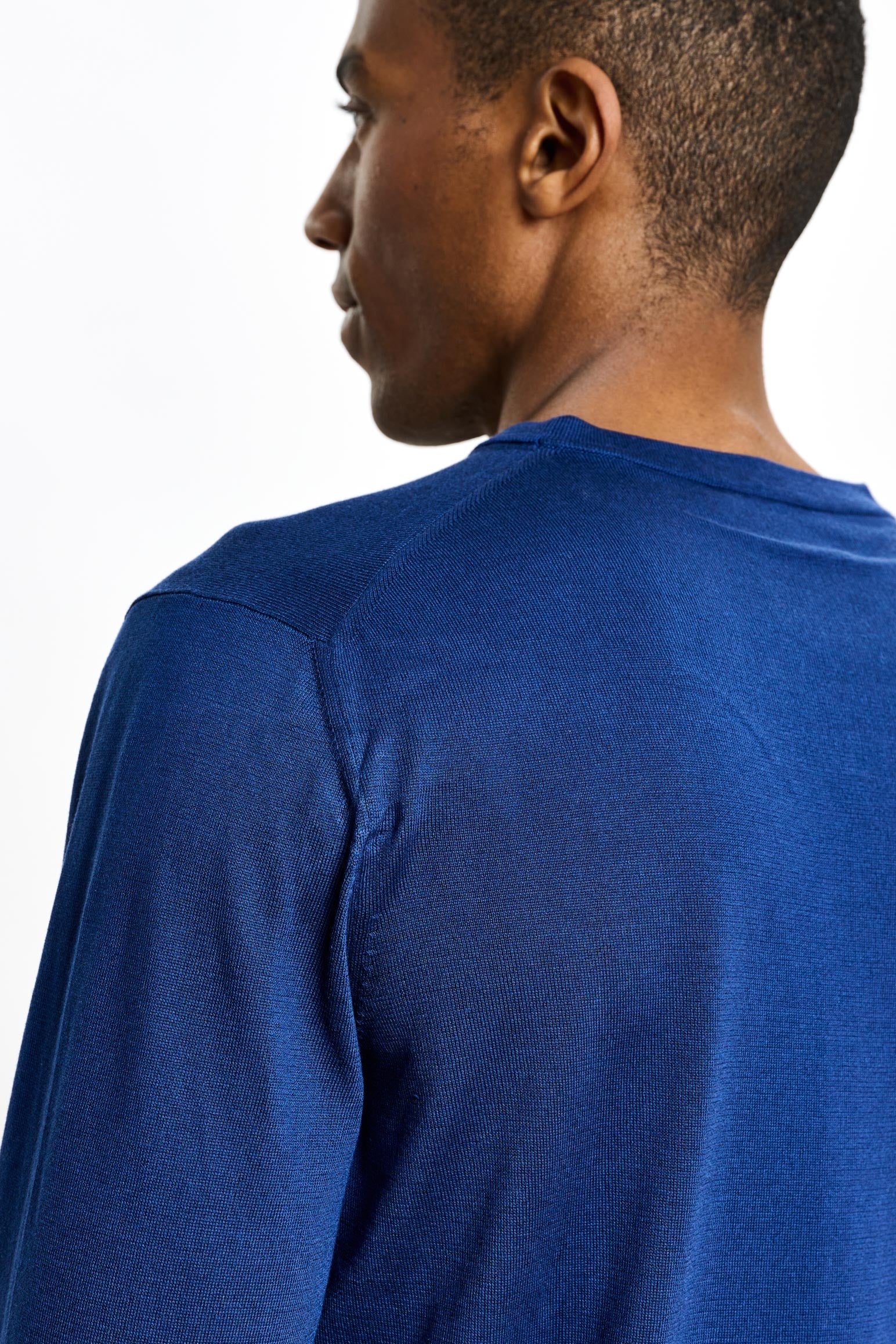 Ink Blue Silk Crewe Long Sleeve Sweater - Image 5