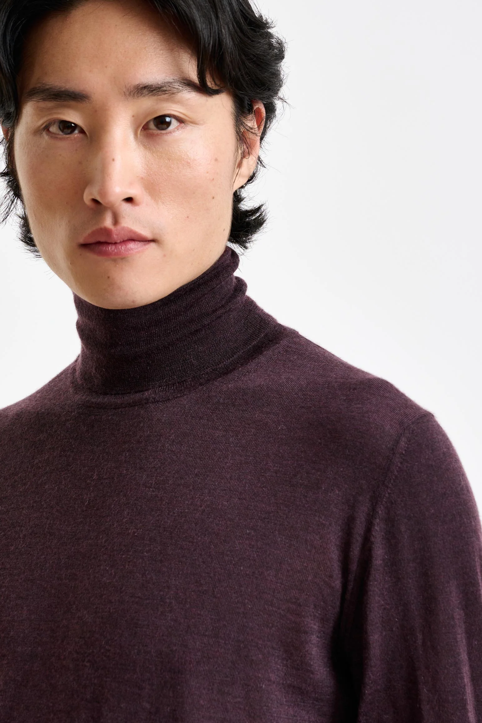 Dark Burgundy Cashmere & Silk Blend Telford Turtleneck Sweater - Image 3