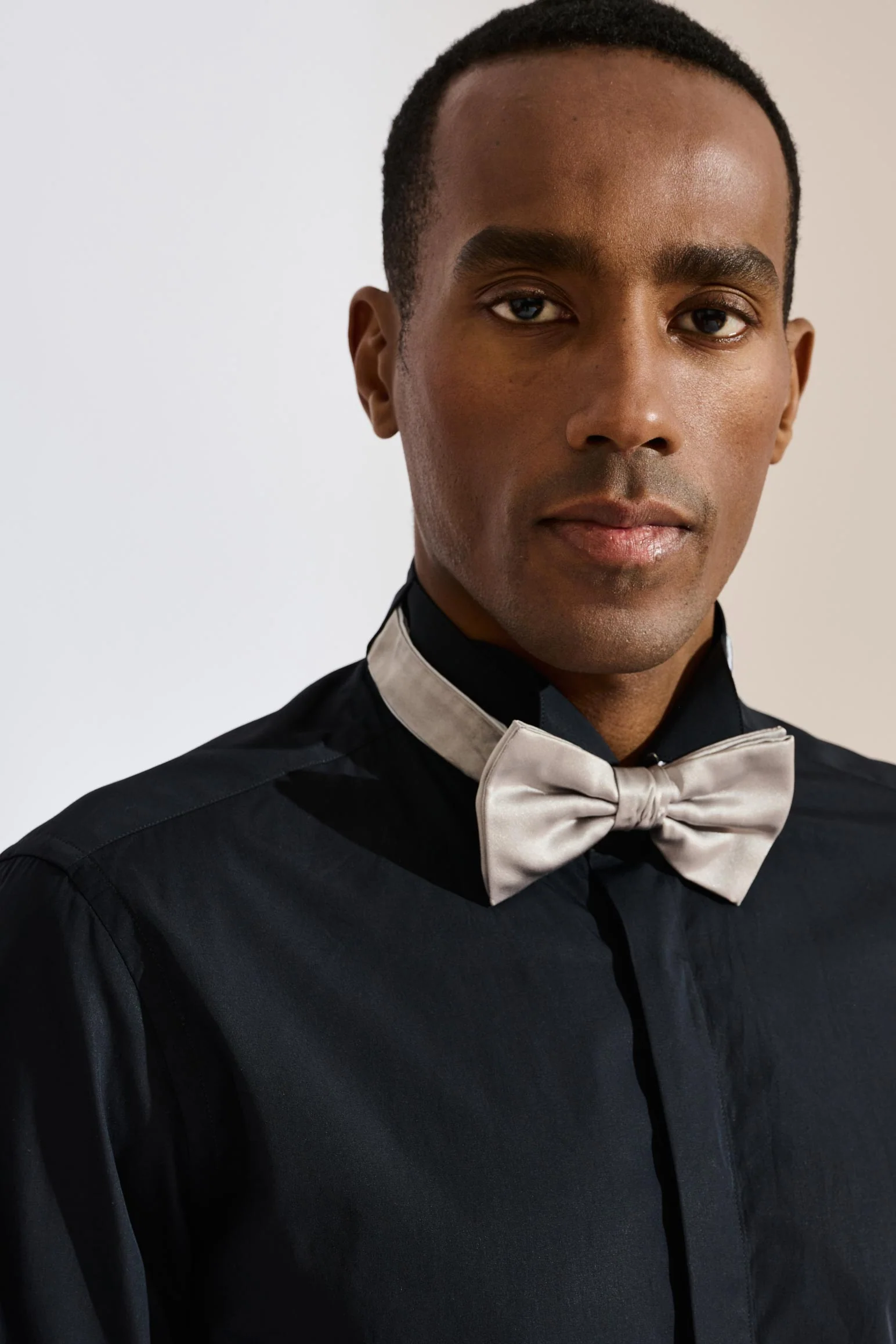 Black Poplin Formal Shirt - Image 4
