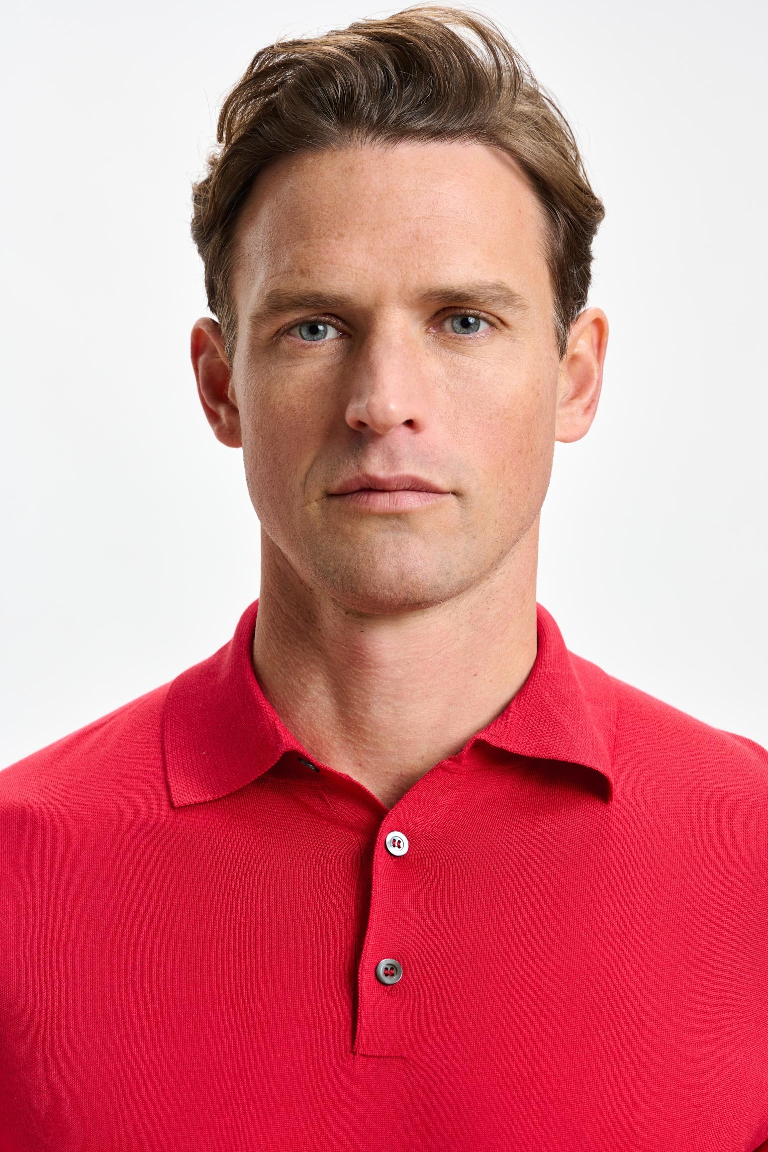 Carmine Silk Knitted Kendal Short Sleeve 3 Button Polo Shirt - Image 3