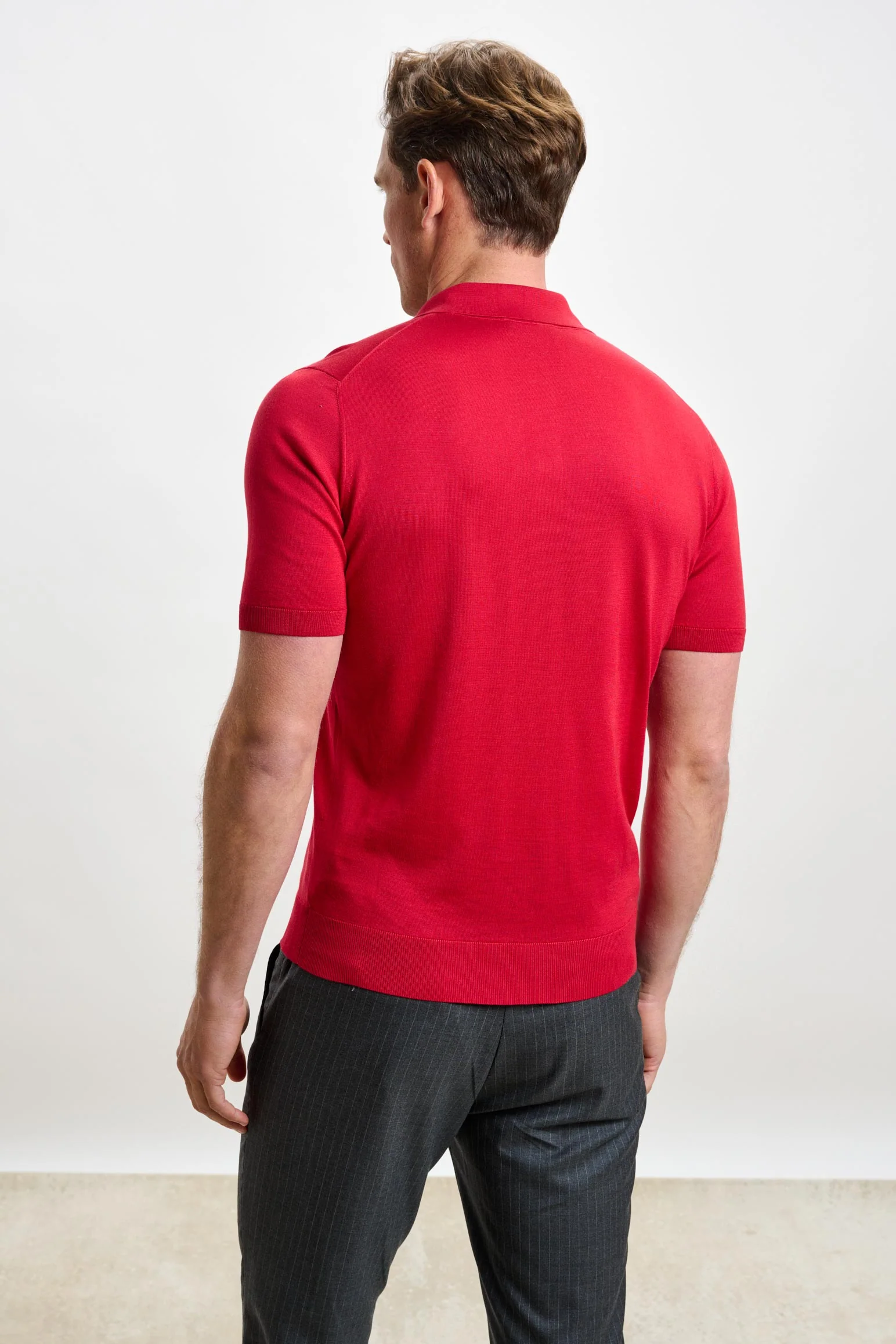 Carmine Silk Knitted Kendal Short Sleeve 3 Button Polo Shirt - Image 4