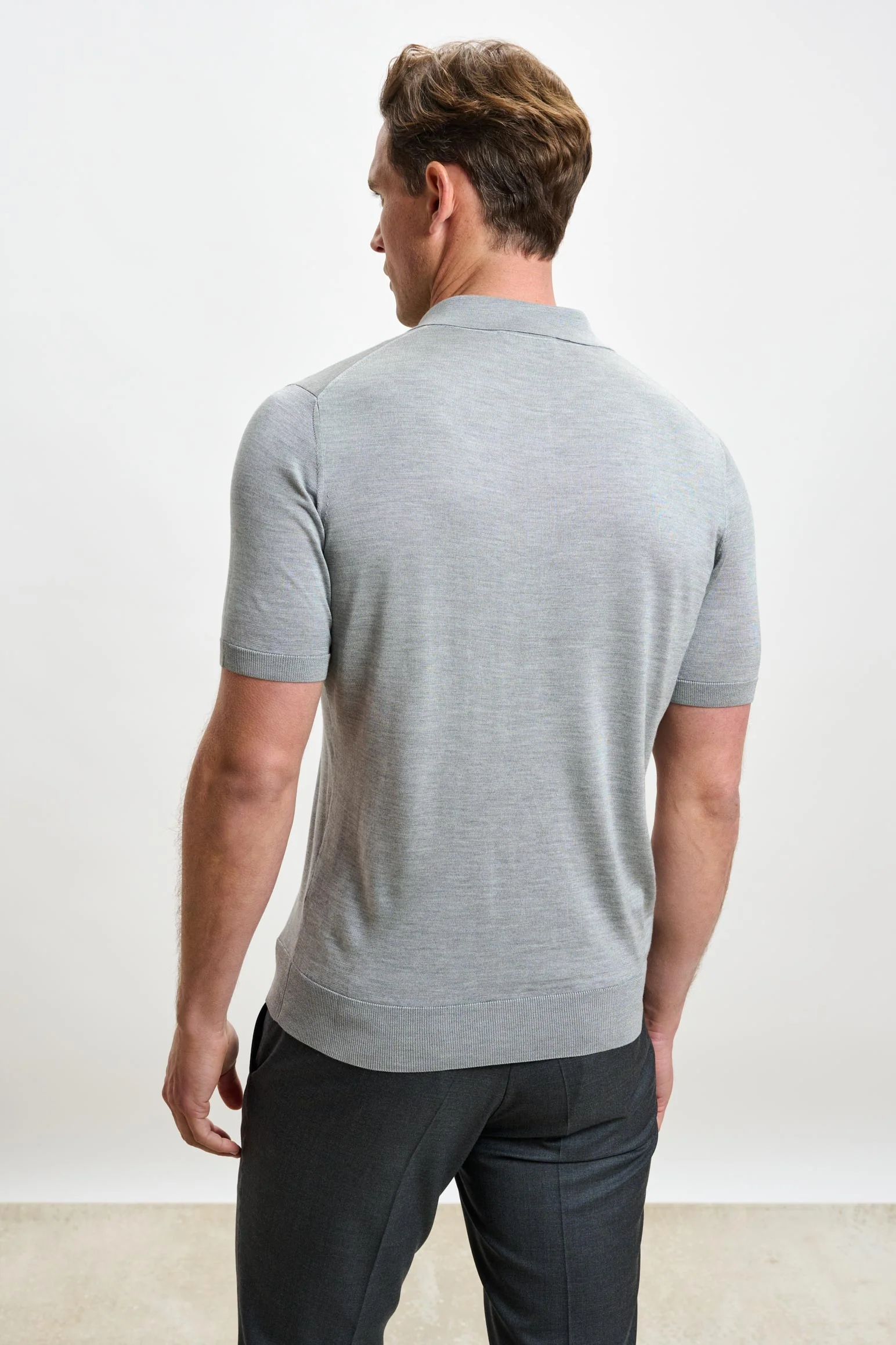 Dove Grey Silk Knitted Kendal Short Sleeve 3 Button Polo Shirt - Image 4