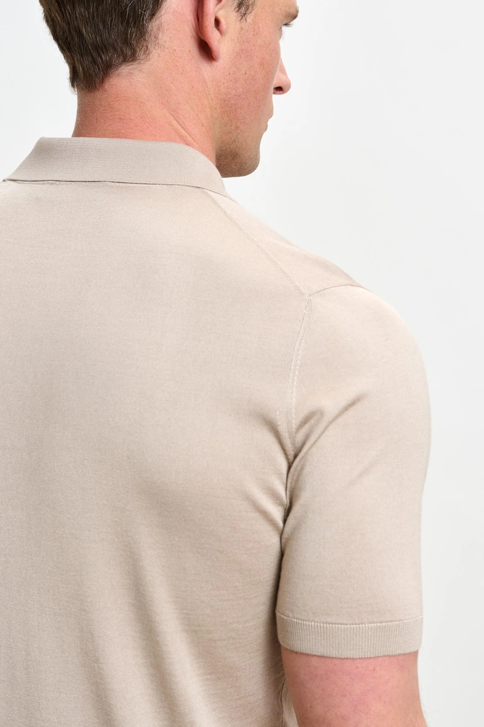Wood Beige Silk Knitted Kendal Short Sleeve 3 Button Polo Shirt - Image 4