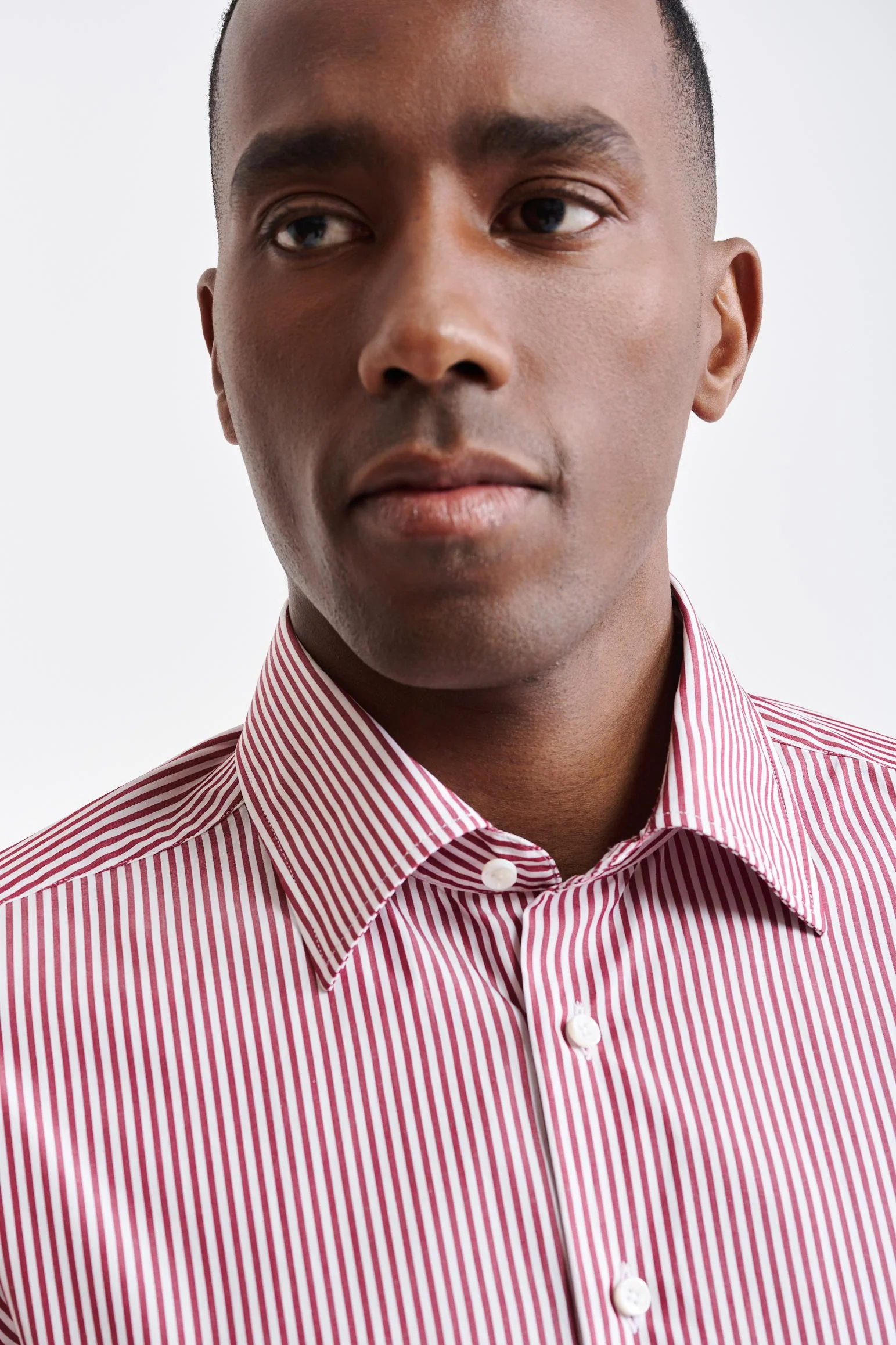 White-Red Stripes Cotton Poplin Formal Shirt - Image 3